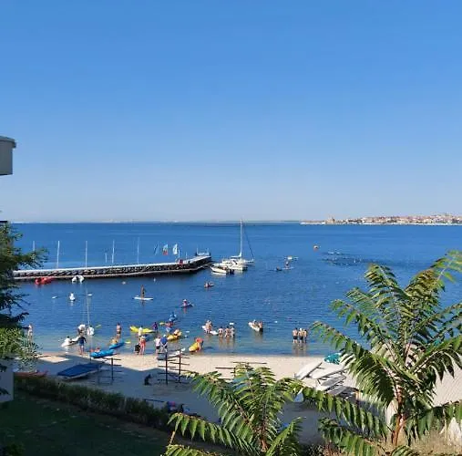 акротирия фешева